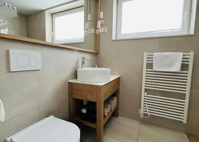 Apartma Neja アパート